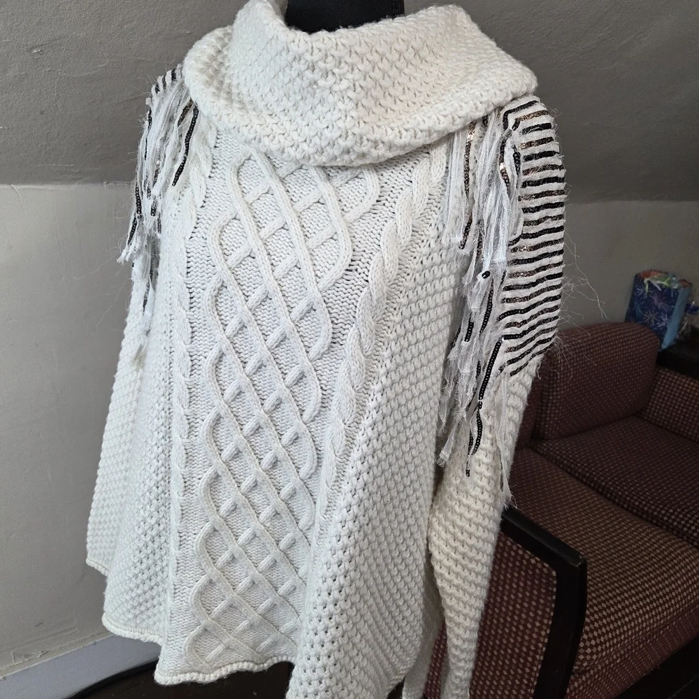NWT Twinset‎ Milano Fringe Knit Sweater M Ivory Chunky Cable Knit Cowl Neck